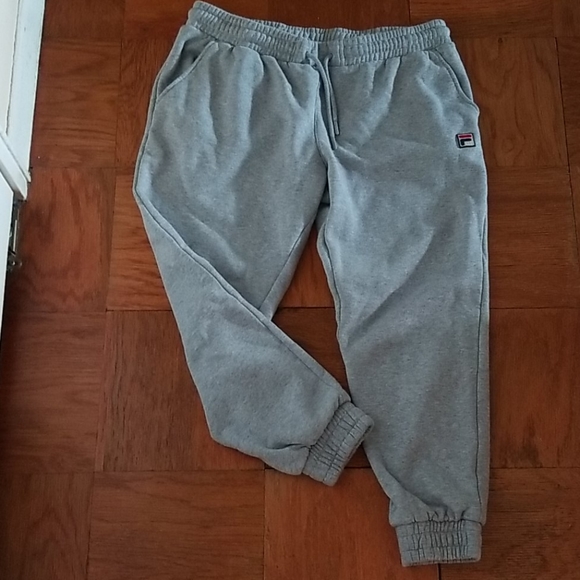 fila grey sweatpants